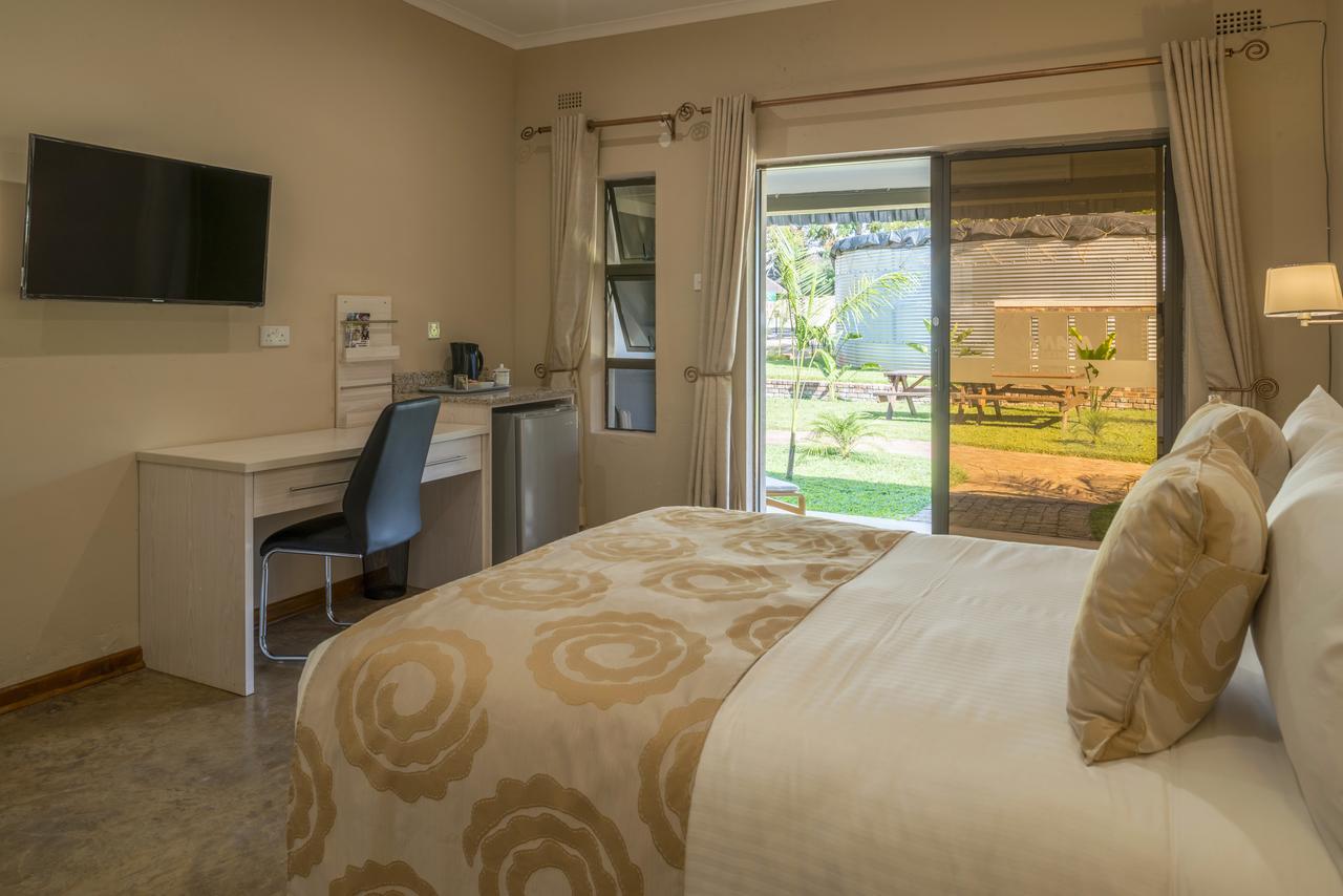 Manna Resorts Harare Exterior foto